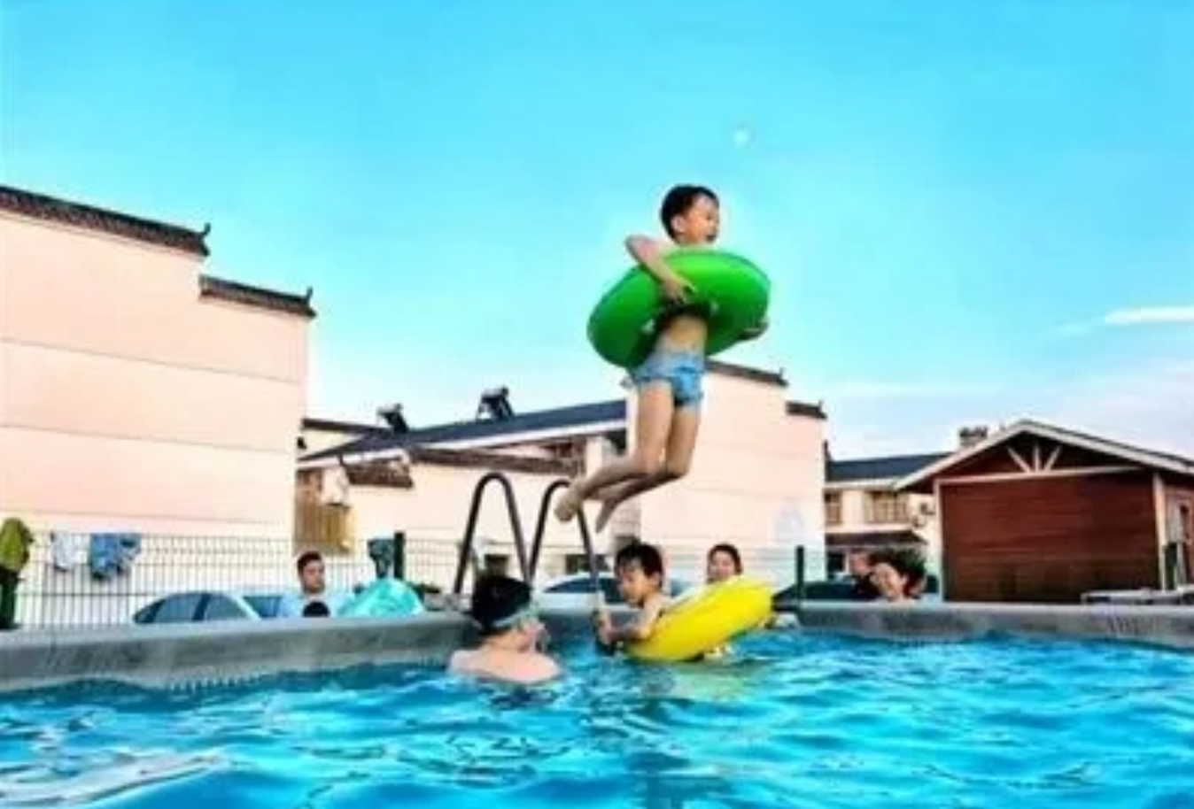 嘉鱼潘家湾镇四邑村