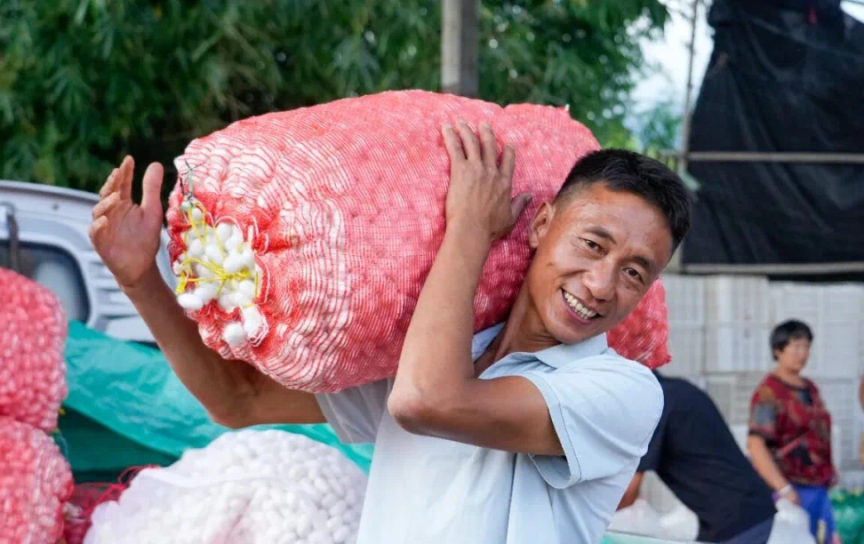 养蚕大户杨从帅