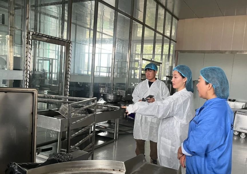 直播展示农产品