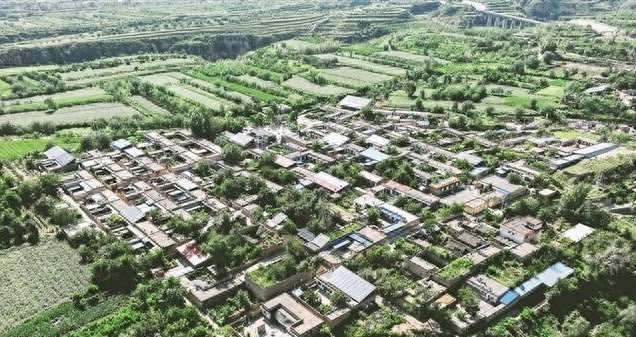 立秋访汾阳西岩村：文旅融合绘就乡村振兴新图景