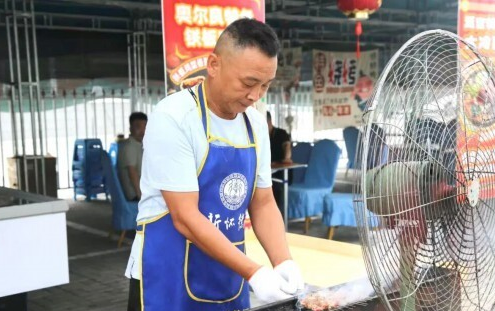 父子在稻田