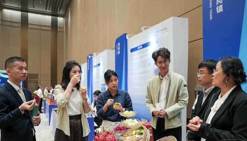 热带观赏鱼车间