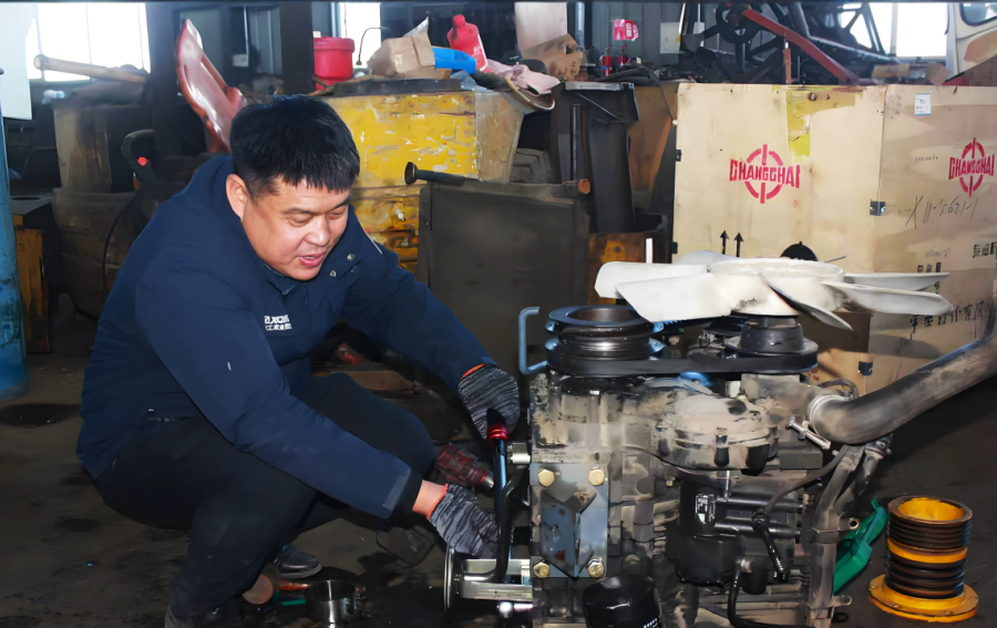 从修旧拖拉机到万人劳务品牌：桦川‘铁牛农机手’如何炼成？