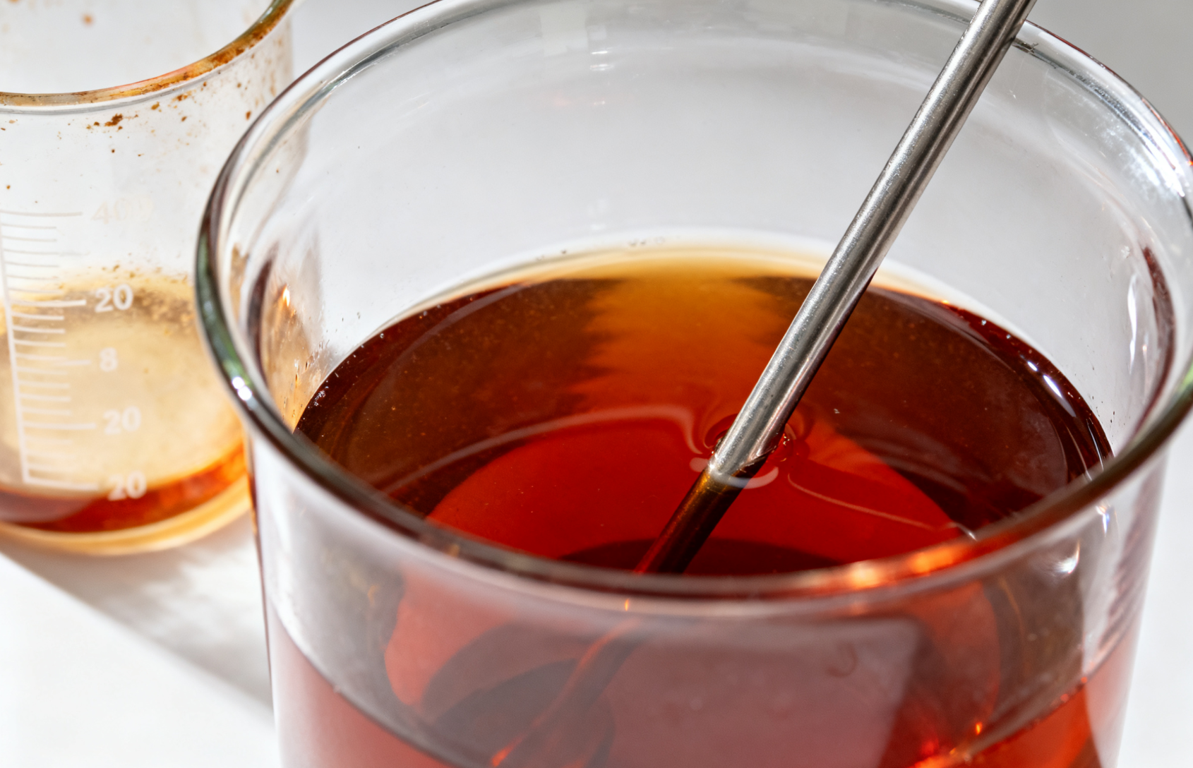 石硫合剂药液及配制工具近景